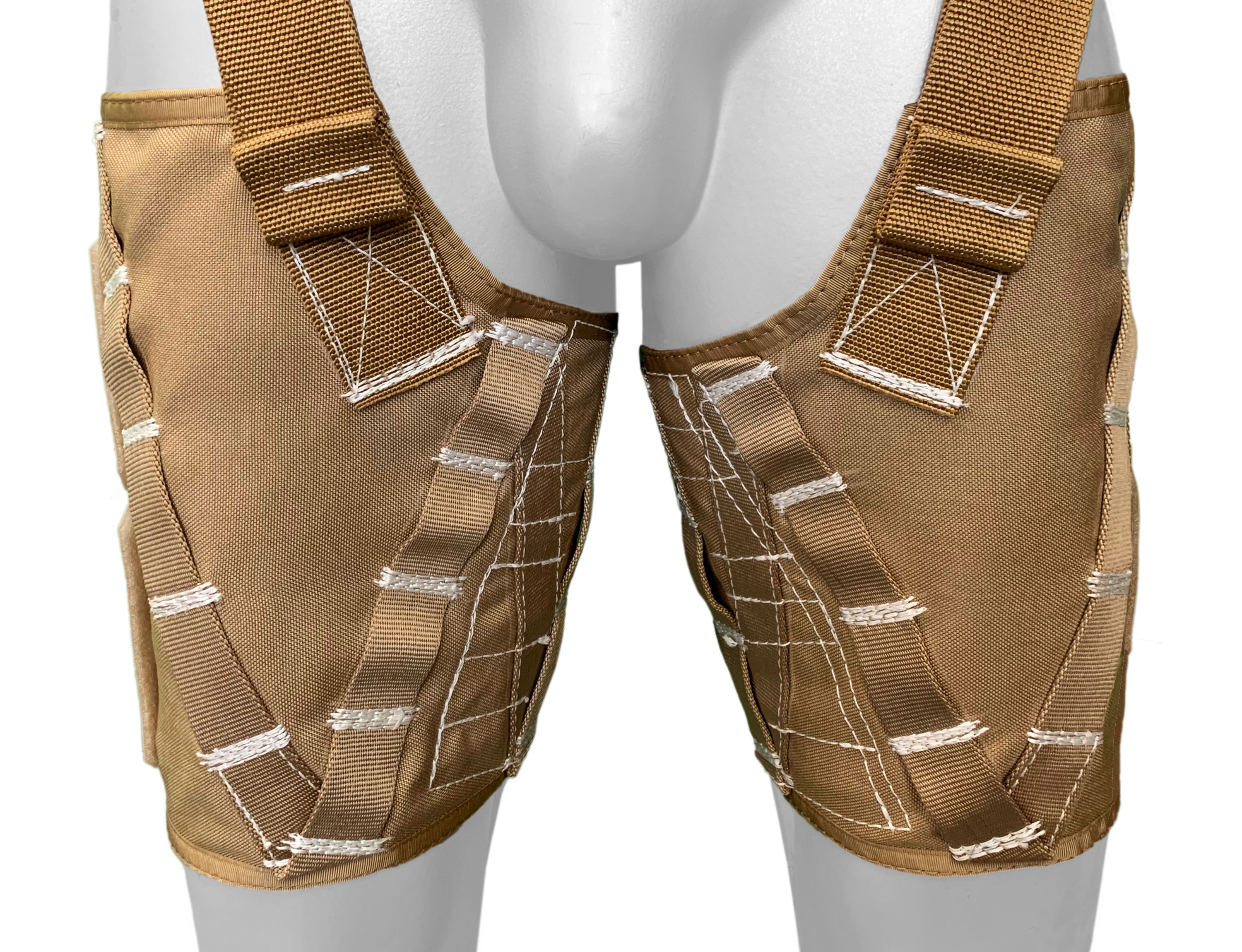 https://tracers.ru/wp-content/uploads/2017/04/Leg-cuffs-harness-shorts-tan-front.jpg