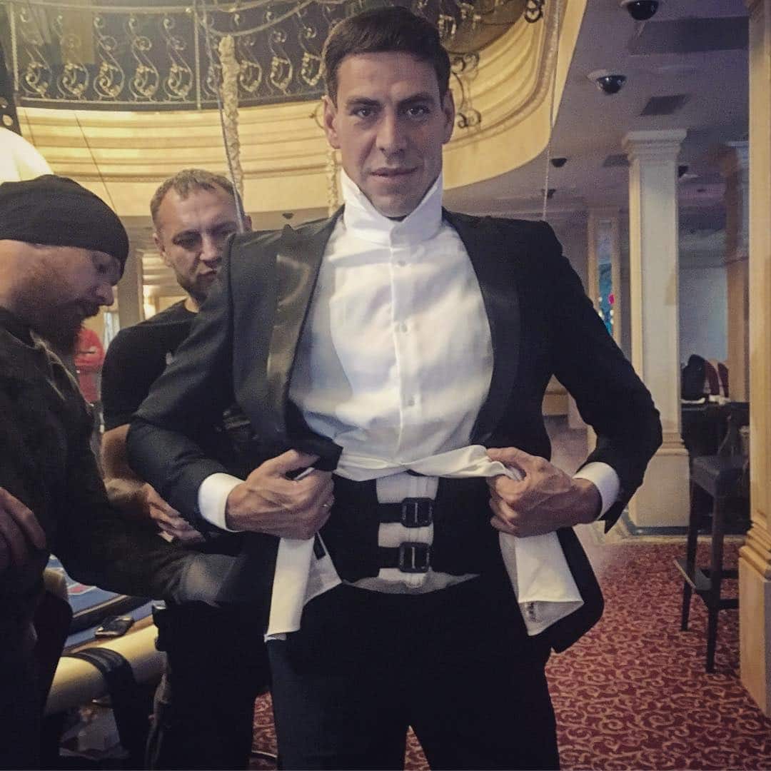 dyuzhev tracers stunt harness vest flying